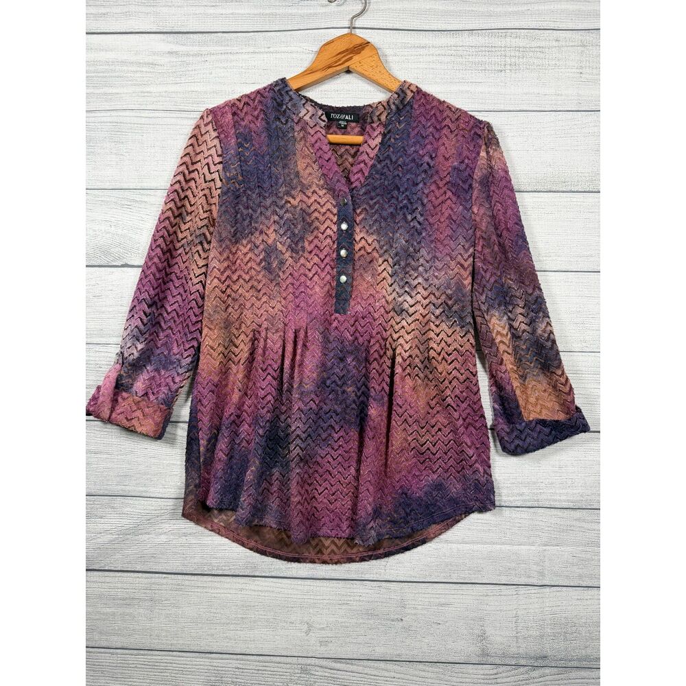 Roz Ali Purple Chevron Ombre Henley Blouse Womens M Long Sleeve #4473